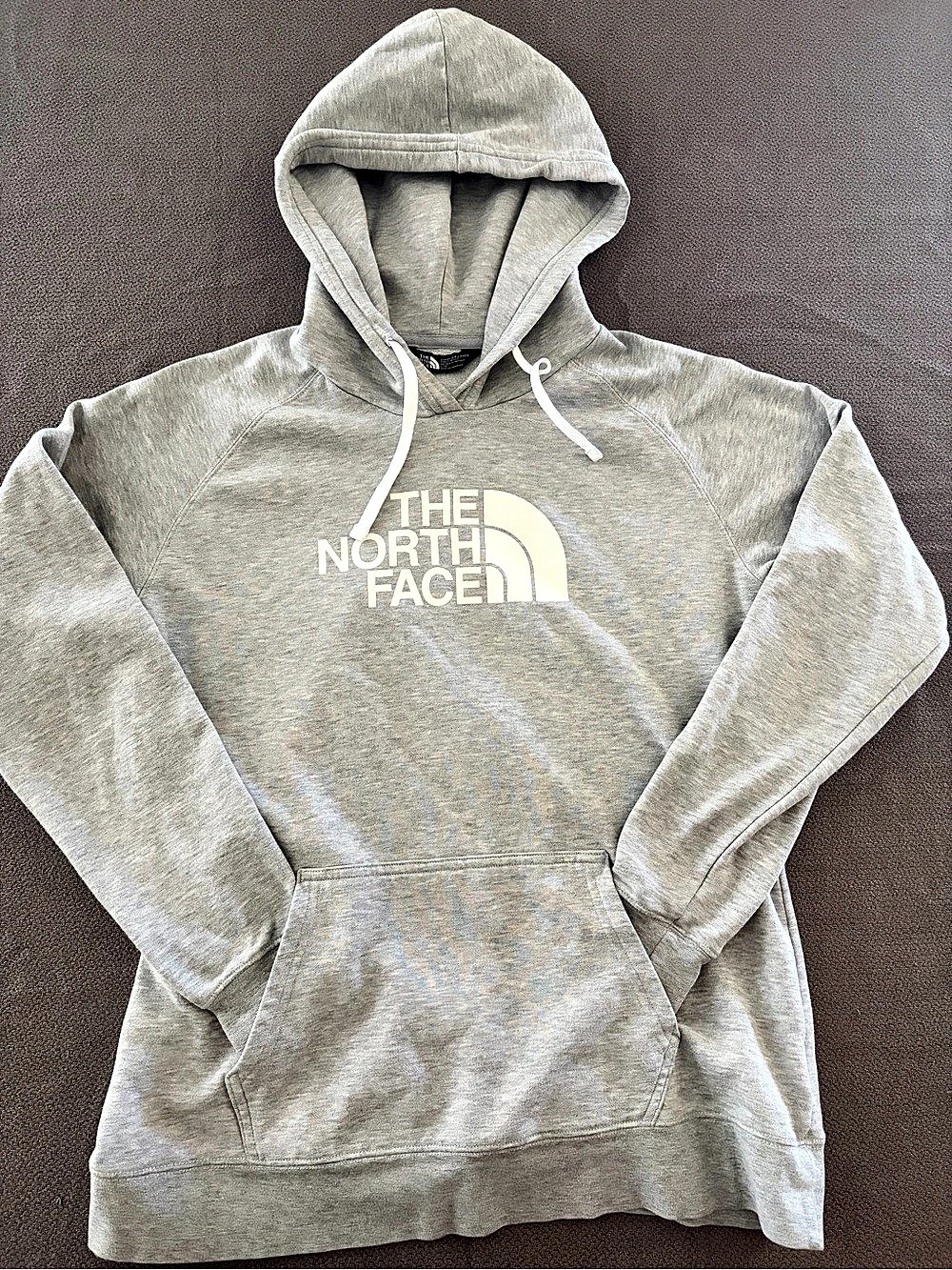 The North Face Half Dome Pullover Hoodie Gray SKU0160